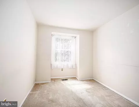 693 Towne Center Dr, Joppa, MD 21085 photo 15