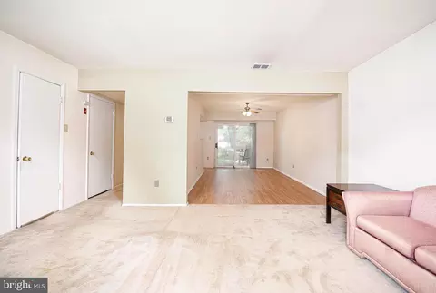693 Towne Center Dr, Joppa, MD 21085 photo 5