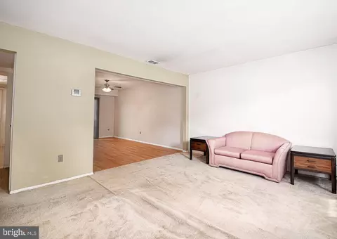693 Towne Center Dr, Joppa, MD 21085 photo 3