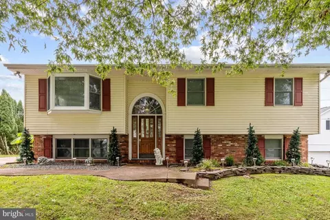 1208 Hillsboro Ct, Fallston, MD 21047