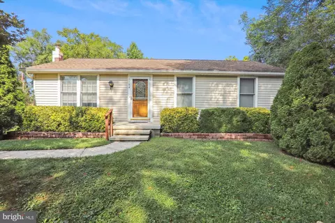 1154 Chesapeake Dr, Havre De Grace, MD 21078