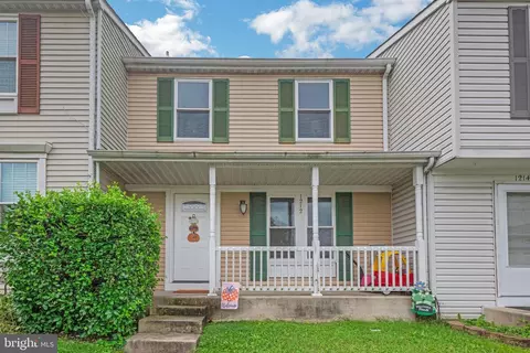 1212 Valley Leaf Ct, Edgewood, MD 21040