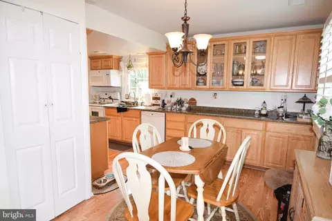 245 Haverhill Rd, Joppa, MD 21085 photo 5