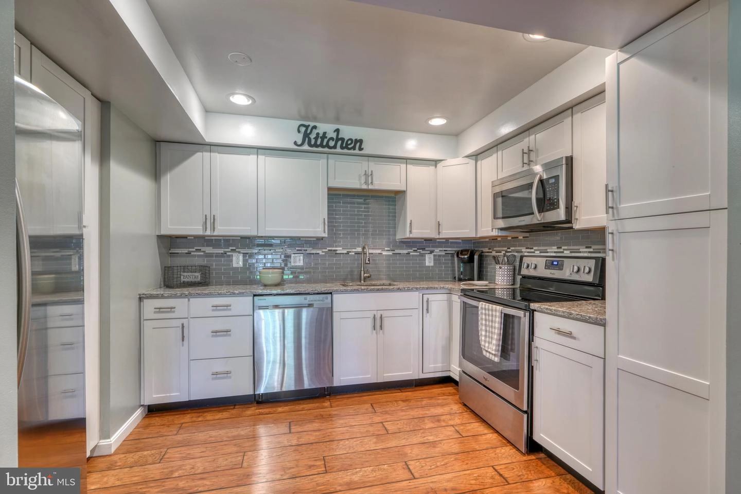624 Shore Dr, Joppa, MD 21085 photo 11