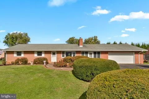 2902 Ashwood Rd, Fallston, MD 21047 photo 2