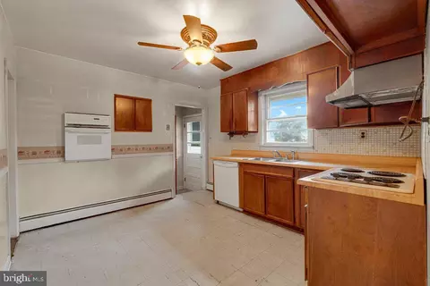 2902 Ashwood Rd, Fallston, MD 21047 photo 12