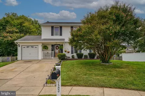 1200 Pinefield Ct, Edgewood, MD 21040