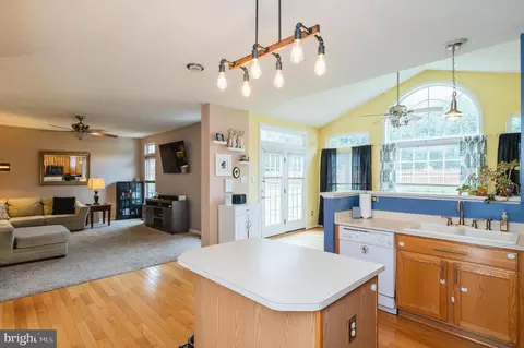209 Powdersby Rd, Joppa, MD 21085 photo 11