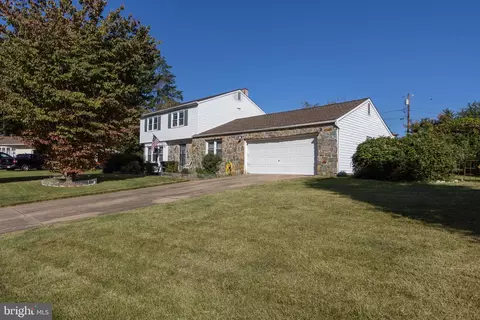 426 Holiday Dr, Aberdeen, MD 21001