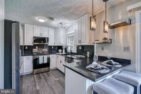 818 Foxwell Rd, Joppa, MD 21085 photo 9