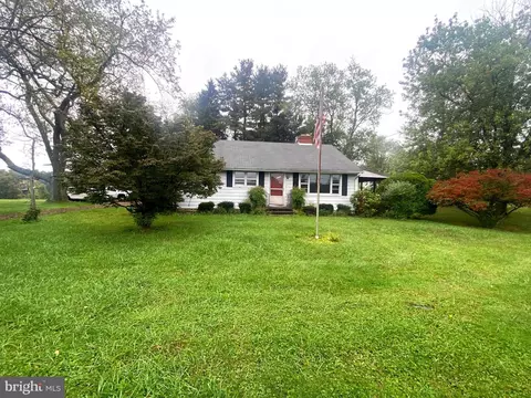 4250 Federal Hill Rd, Street, MD 21154