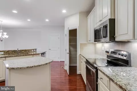 306 Lennox Dr, Fallston, MD 21047 photo 8
