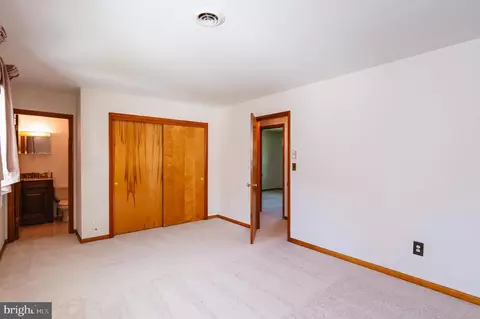 Bedroom - 2705 Mede Ct, Fallston, MD 21047 photo 4 of 5