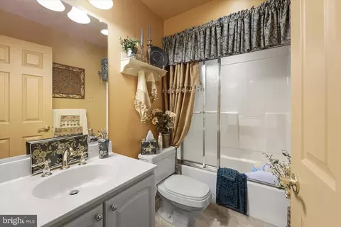 203 Star Pointe Ct #1B, Abingdon, MD 21009 photo 16
