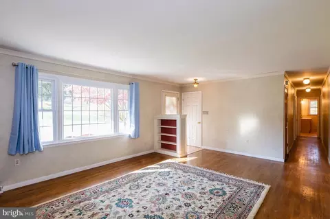 4405 Crompton Ct, White Hall, MD 21161 photo 11