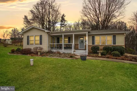 1118 Sharon Acres Rd, Jarrettsville, MD 21084