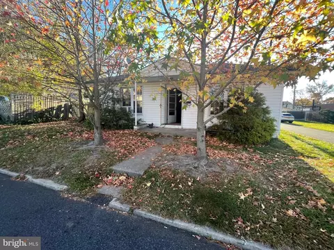 3 S Law St, Aberdeen, MD 21001
