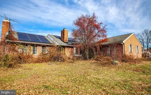 2926 Ayres Chapel Rd, White Hall, MD 21161