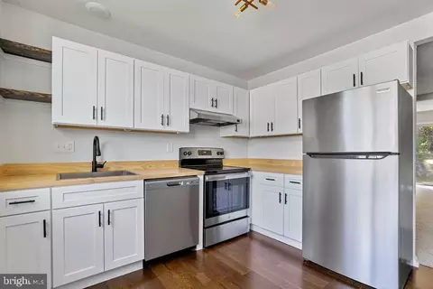 978 Topview Dr, Edgewood, MD 21040 photo 8