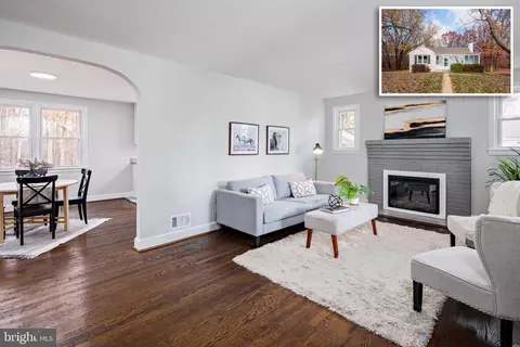 923 Barnett Ln, Aberdeen, MD 21001