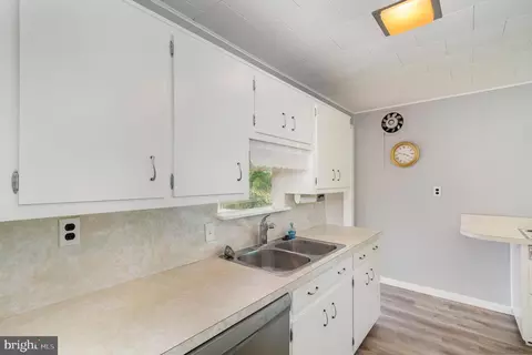 805 Magnolia Rd, Joppa, MD 21085 photo 15