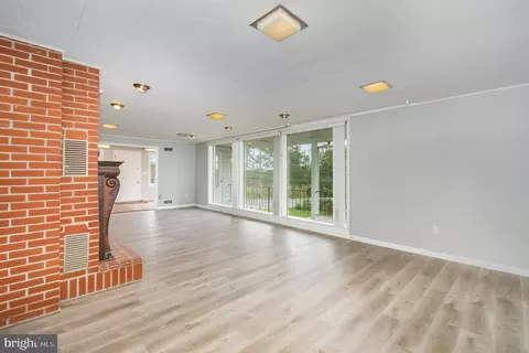 805 Magnolia Rd, Joppa, MD 21085 photo 12