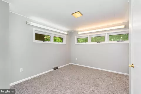 805 Magnolia Rd, Joppa, MD 21085 photo 23