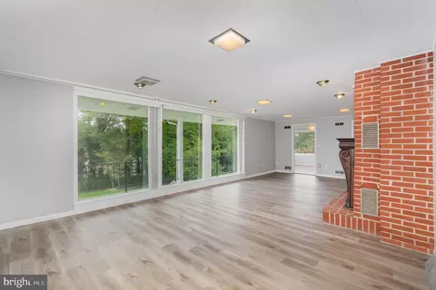 805 Magnolia Rd, Joppa, MD 21085 photo 11