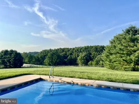 Exterior - 722 Pyle Rd, Forest Hill, MD 21050 photo 2 of 8