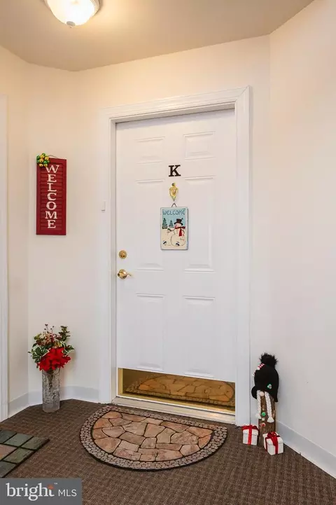 Entry Way - 1403 K Joppa Forest Dr #10, Joppa, MD 21085 photo 5 of 5