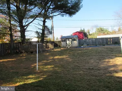 1318 Winding Valley Dr, Joppa, MD 21085 photo 4