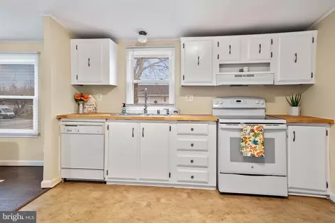 4013 Timothy Dr, Abingdon, MD 21009 photo 5