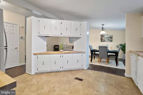 4013 Timothy Dr, Abingdon, MD 21009 photo 4