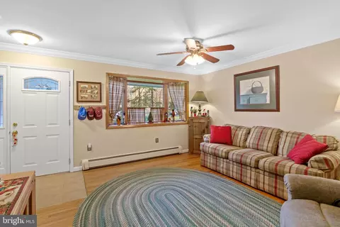 402 Streamside Dr, Fallston, MD 21047 photo 15