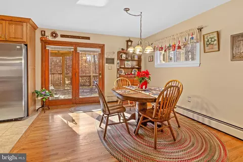 402 Streamside Dr, Fallston, MD 21047 photo 23