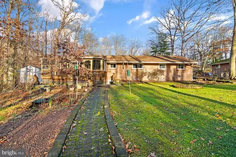 402 Streamside Dr, Fallston, MD 21047 photo 6