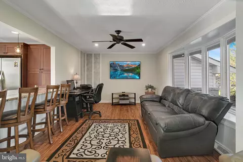 2509 Claret Dr, Fallston, MD 21047 photo 6