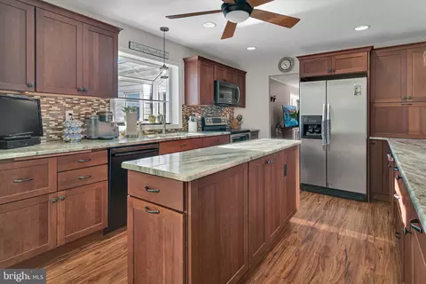 2509 Claret Dr, Fallston, MD 21047 photo 9