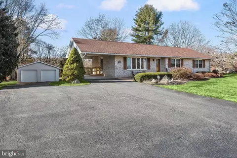 1461 W Jarrettsville Rd, Jarrettsville, MD 21084
