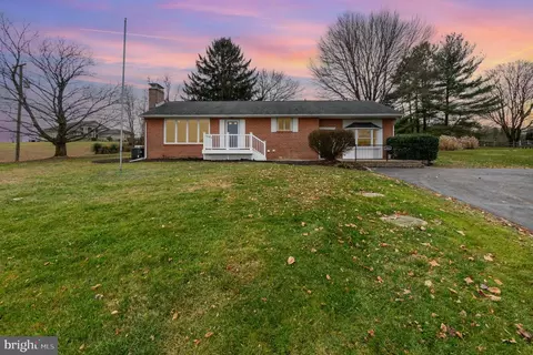 1061 Doyle Rd, Street, MD 21154