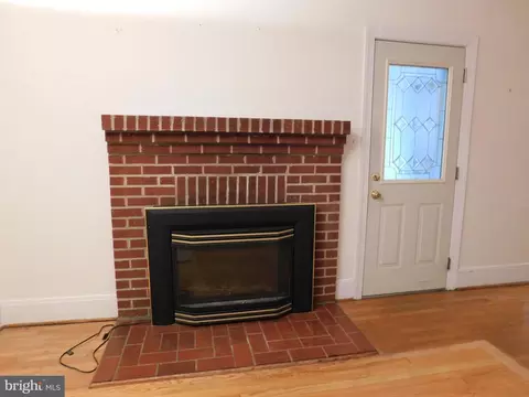 Living - 1012 Main St, Darlington, MD 21034 photo 3 of 4