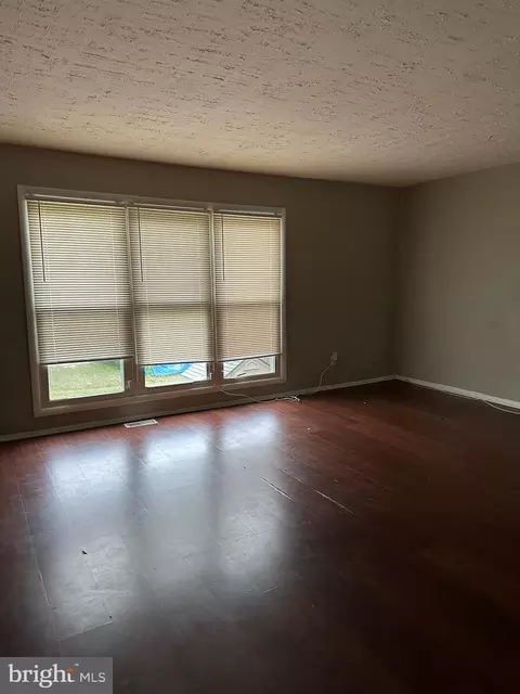 1931 Eloise Ln, Edgewood, MD 21040