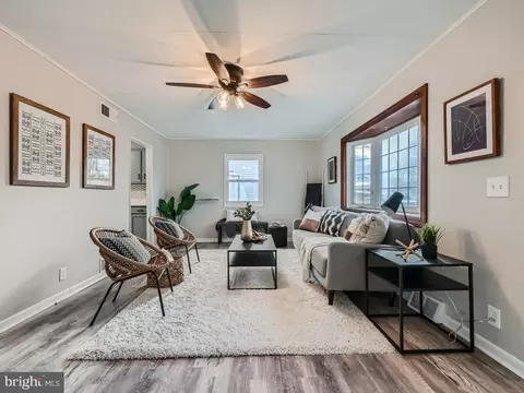 613 Walker St, Aberdeen, MD 21001 photo 3