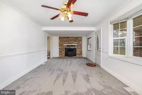 109 Orsburn Dr, Joppa, MD 21085 photo 4