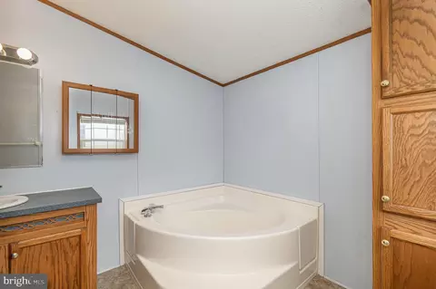 1902 Chipper Dr, Edgewood, MD 21040 photo 17