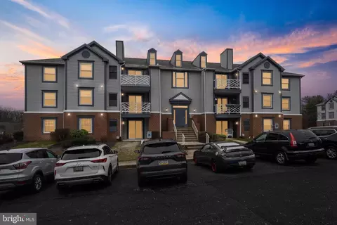 207 Oak Leaf Cir #207-E, Abingdon, MD 21009