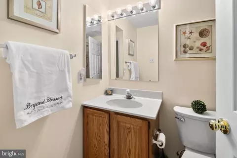 207 Oak Leaf Cir #207-E, Abingdon, MD 21009 photo 8