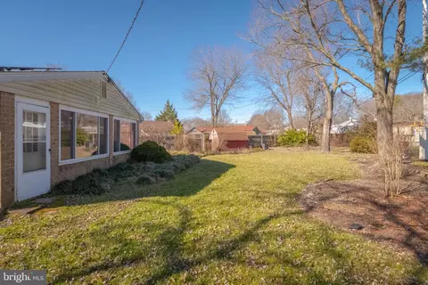 Exterior - 202 Frazier Ct, Joppa, MD 21085 photo 9 of 14