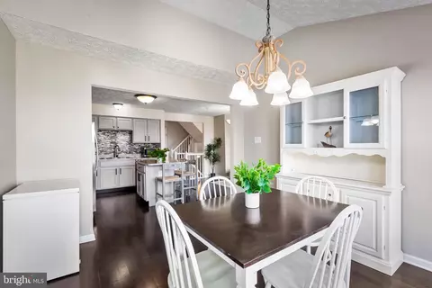 Dining - 579 Macintosh Cir, Joppa, MD 21085 photo 2 of 2