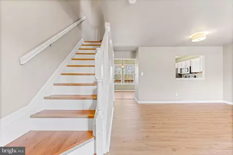 Entry Way - 3329 Cheverly Ct, Abingdon, MD 21009 photo 1 of 3